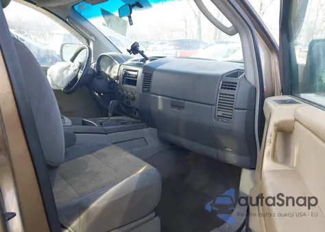 2004 Nissan Titan Se z USA, uszkodzony, nr VIN 1N6AA06A04N574640